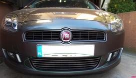 Fiat Bravo II 2 - Chromuotos Juostelės Ant Chromuotos Grotelės
