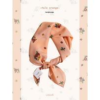 Lagur Oriental Aesthetic Silk Square Scarf šviesiai oranžinė spalva