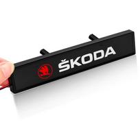 Automobilio priekinės grotelės Lipdukas Ženklelis Automobilio priekinių grotelių emblema LED šviesos emblema Skoda Octavia MK2 MK1 2 3 A5 A7 A8 Fabia Karoq Superb juoda