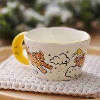 300ml Cute Cartoon Ladybug Dog Pattern Coffee Cup Creative moon handle Ceramic Mug Breakfast Milk Cups For Kids Birthday Gift 300ml