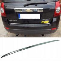 Chevrolet Captiva - Chromuota chromuota juosta ant bagažinės dangčio