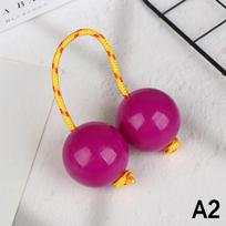 2Pcs Portable Rhythmic Fingertip Shaker Kashaka Rhythmic Balls Single Hand Percussion Instruments For Kid Adults Beginners