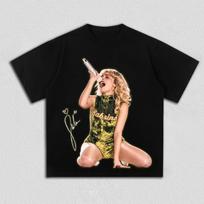 Sabrina Carpenter Green Velvet Stage Outfit Graphic T Shirt Men Women Pop Music Cotton Short Sleeve Streetwear Tee S įvairiaspalvis