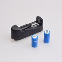 Hanwu CR123A Battery Charger Set