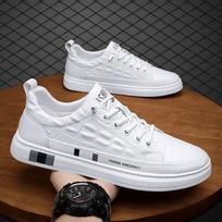 Autumn Men Casual Leather Flat Skateboarding Shoes Breathable Non-slip Lightweight Small White Shoes Daily Walking Sneakers 42 balta