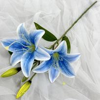 New 67cm Artificial Lily Flower 2 Heads Silk Fake Lily Bouquet DIY 3D Printing Wedding Bridal Bouquet for Home Wedding Decor mėlyna
