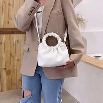 Pavasarinis klostuotas debesų krepšys moterims Minkšta odinė pečių rankinė Madingi prekių ženklai Crossbody Bag Designer rankinės 21*11*25cm balta