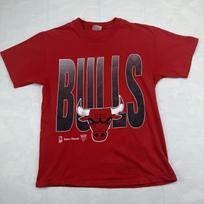 Vintage Chicago Bulls Big Logo Graphic T-Shirt Red Hanes Heavyweight Medium S
