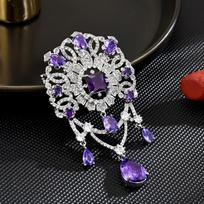 Winter New Women's Light Luxury Fashionable Temperament Brooch Coat Elegant And Exquisite Brooch Coat Brooch Accessories