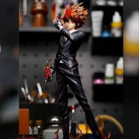 HITMAN REBORN! Sawada Tsunayoshi 1/6 Scale Tsuna Sawada Future Arc Reborn Anime GK Statue Collectable Model with Flame Effect Premium Quality with box
