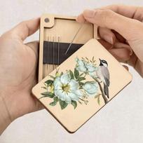 Wooden Material Wooden Magnetic Needle Box Turmeric Color Durable Construction Portable Storage Box Universal Size