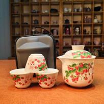 White Porcelain Teapot Strawberry Rabbit Travel Tea Set Cute 1 Pot 3 Cups Portable Camping Outdoor Tea Cup Gift for Best Friends
