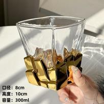 Stylish Rectangular Whisky Tasting Glass with Frosted Ice Crack Design, Perfect for Bourbon, Scotch & Spirits 300ml