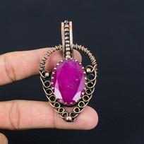 Lab-Created Ruby Gemstone Handmade Pure Copper Wire Wrapped Beauteous Jewelry Pendant 2.99 Inches rožinė