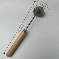 Multi-functional Handheld Weeding Tool - Durable Manganese Steel Hoe Head for Loosening Soil, Digging, and Removing Weeds from Gardens and Pathways metal hoe pilka