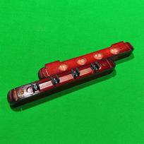 MapleEase Wall-Mounted Billiard Cue Rack 4-Hole vyno raudonos spalvos