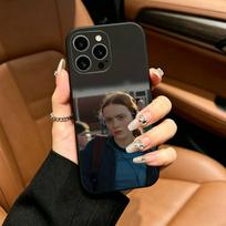 Hit drama actress -S-Sadie Sink Phone Case For iPhone 17,16,15,14,13,12,11 Pro Max,16/15/14Plus,XS Soft Black Cover iPhone15