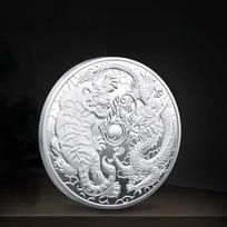 Kinų stiliaus Zodiako Tigro galvos sidabruotas proginis medalis Kolekciniai gyvūnai Reljefinis Drakonas Tigras Kovojantys Feng Šui Auksinis medalis 40*3 auksas