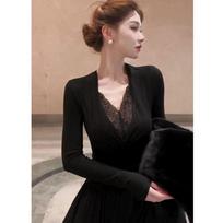 French Lace Splicing German Velvet Long-sleeved T-shirt for Women in Autumn Winter Temperament Sexy V-neck Inner Layering Shirt S juoda
