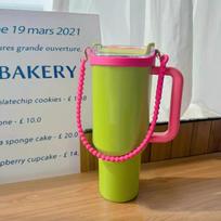 Cute Water Bottle Handle Accessories For Stanley Cup 30/40 oz Portable Silicone Tumbler Handle Strap Soft Cups Hanging Lanyard rožinė raudona spalva
