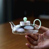 180ml Exquisite One Person Small Glass Teapot With Filter Hole Brewing Flower Puer Green Tea Pot Kung Fu Tea Set šviesiai žalios spalvos