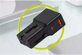 „Mobile Origin“ kelioninis adapteris 25 W, ES/JAV/JK/AU, baltas