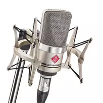 „Neumann TLM 102 NI Studio Set“ – didelės membranos kondensatorinis mikrofonas su amortizatoriumi, nikelio spalvos