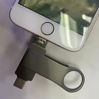 USB laikmena Universali USB 3.0 atmintinė įrenginiams,  Juoda