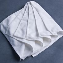 White Microfiber Lace Edge Towel Soft Absorbent Cleaning Cloth Perfect for Wiping Polishing and Daily Household Cleaning Tasks balta