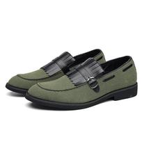 Italian Brand Loafer Shoes Slip on Black Tassel Fashion Suede Men Shoes Thick Sole Pointed Toe Designer Men Shoes Driving Shoes 38 žalia