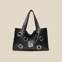 Large Capacity Women Tote Bag 2026 Punk Style Black Single Shoulder Bag Versatile Commuting Underarm Bag with Metal Ring Decor juoda