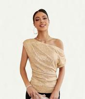 2023 Sequined Glitter Beaded Oblique Collar Short-Sleeve T-Shirt for Women - European/American Summer Style L raudona