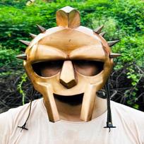 Gladiator Helmet King Maximus Decimus meridians Copper finish armour helmets with Inner-Liner Medieval knight Armor Cosplay helmet Gift