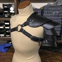 Medieval Renaissance Pirate Shoulder Armor Men's Knight Gladiator Pauldrons Gothic Steampunk PU Leather Chest Armour Cosplay one size
