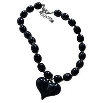 Resin Beaded Necklace with Heart Pendant Adjustable Length Choker Stylish Hip Hop Neckchain for Fashionable Women 1 juoda