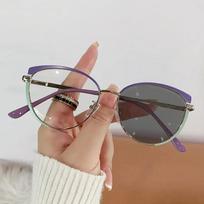 Color Shift/ Anti Blue Light Glasses Multi-function Stylishable Frame Can Color Transform Under Sunlight TAC Glasses Photochromic