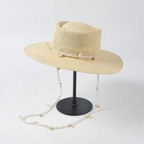 Vasaros netaisyklinga perlų kriauklių grandinėlė Classilight popierinės žolės moteriškas fedoros skrybėliukas moterims Panamjazz skrybėliukas head size 57cm beige