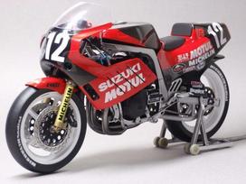 Fujimi Models Suzuki Yoshimura 1986 Specification Bike Series GSX-R750 TT-F1 1/12 No.2