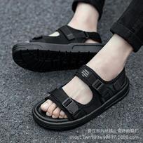 For fashion and leisure open-toe breathable beach Velcro men's drag cool beach shoes processing customization 40 yards