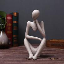 Europos stiliaus abstrakti mąstytojo statulėlė skulptūrėlė namų biuro studijų kambario vyno spintelės dekoracija dovana Concentrated Thinker auksas