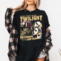 Twilight Shirt Twilight Saga Fan T-shirt Comic Vampire Shirt Book Lover Twilight Gift unisex T-shirt S