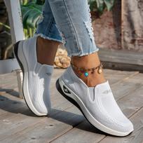 Shoes women's spring and summer old Beijing cloth shoes are breathable, light and comfortable, and 2025 middle-aged and elderly mother shoes are one 36