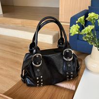 Pu Leather Handbag Avant-Garde Women Shoulder Bag Fashi Rivet Bag Smooth Female Underarm Bag For Daily Leisure Shopping juoda