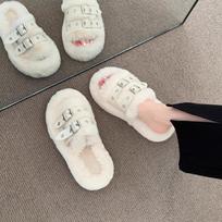 Fashion thick-bottomed versatile one-word fluffy slippers women's 2025 autumn and winter new popular home plush outer wear cotton mop 35 balta