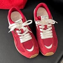Fashion Women's Running Shoes 2025 New Mesh Breathable Casual Sneakers Lace Up Anti-Slip Retro Sports Shoes Versatile Low Top Sneakers 35 raudona
