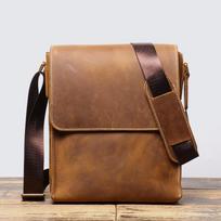 Men'S Casual Shoulder Bag Crazy Horse Cowhide Messenger Bag Genuine Leather Handmade Bag Simple Ipad Bag brown