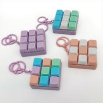 Keyboard Fidget Toy, Fidget Clicker Keyboard Fidget Keychain, Button Fidget Gifts for Adults to Relieve Stress and Pass Time