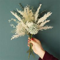 Exquisite Fake Dandelion Eucalyptus Hybrid Bouquet Perfect For Bridal Arrangements žalia