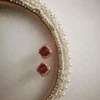 925 Sterling Silver Gold-Plated Ruby Zircon Stud Earrings Rose Gold Pair (with Silver Earplugs)