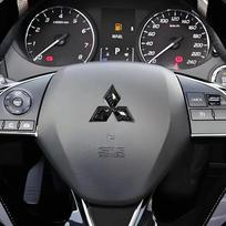 Epoxy Car Steering Wheel Center Sticker Emblem Badge For Mitsubishi Ralliart Cordia Pajero Outlander Eclipse Galant Mirage juoda